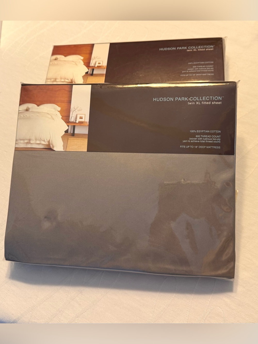 NWT Hudson Park Collection 100% Egyptian Cotton XL Fitted Sheet — Dark Gray